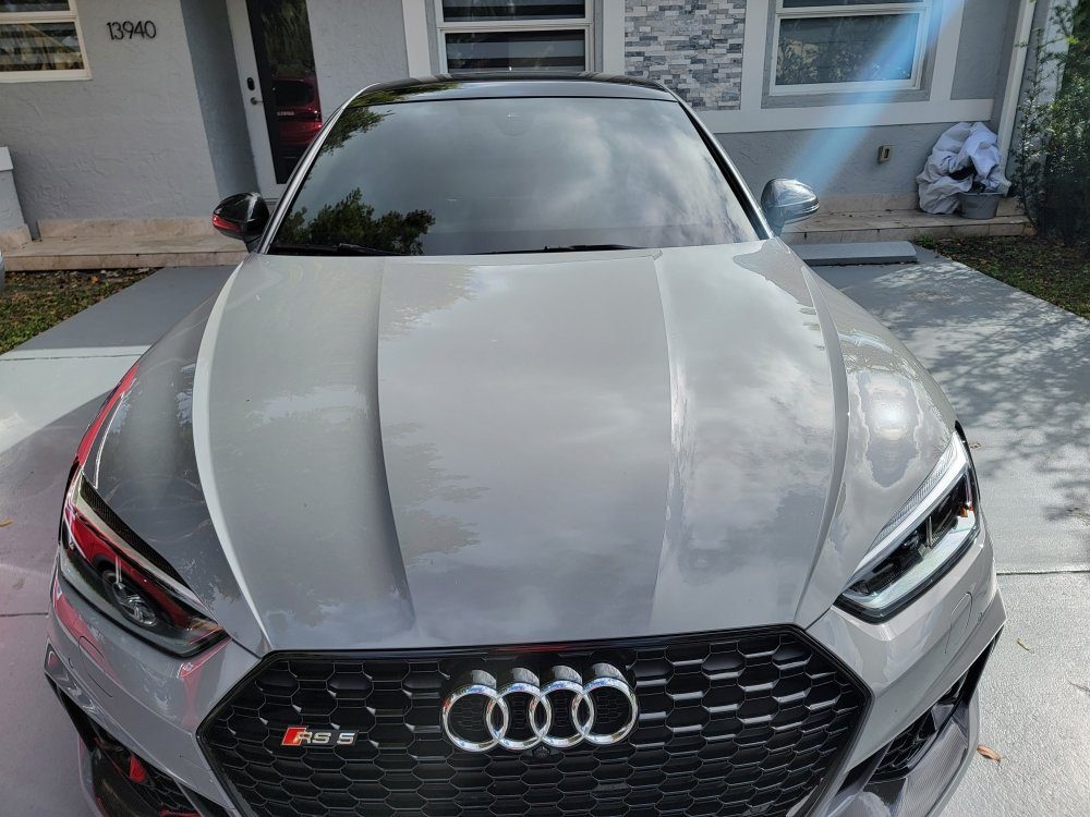 Silver Audi RS5 front view