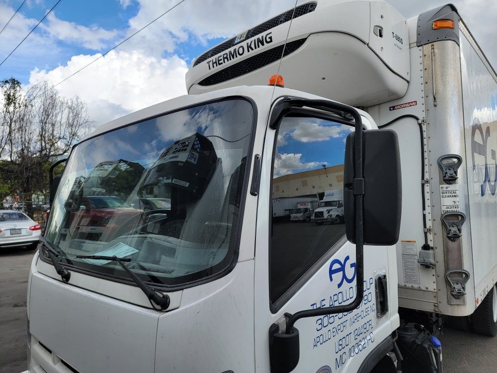 Commercial box truck with tinted cab