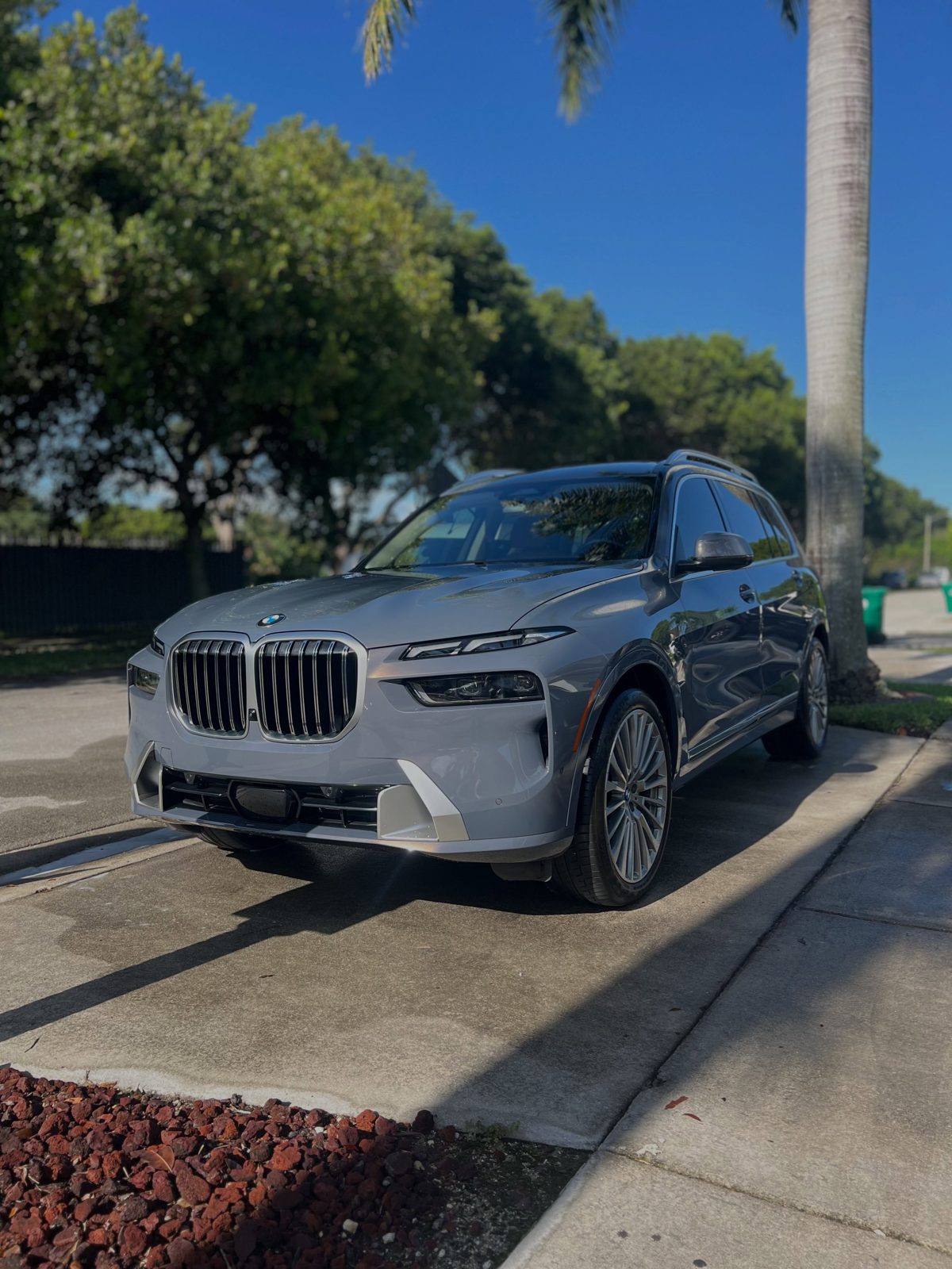BMW X5 after a full detail