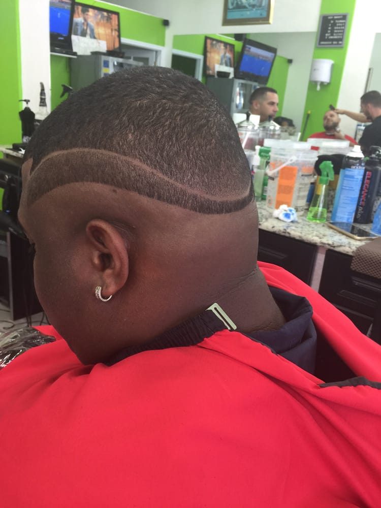 Line design cut into a fade